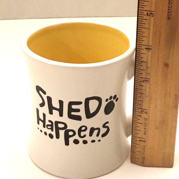 Hallmark Dog Mug Animal Lover Humor “SHED HAPPENS”White Ceramic 12oz. Mug - Picture 7 of 9